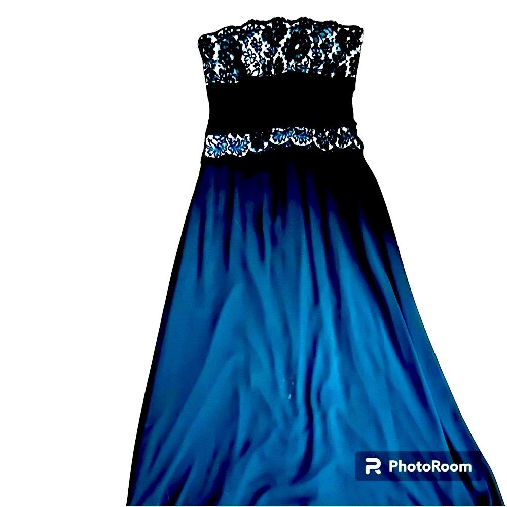 Like New TADASHI  Embroidered Lace Strapless Full Length Gown Dress S 8 UK S 10
